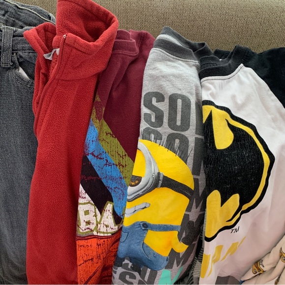 Lot of Boys Winter Fall Clothing Size 5 6 Long Sleeve Shirt Fleece Pajamas Pants - Picture 2 of 7